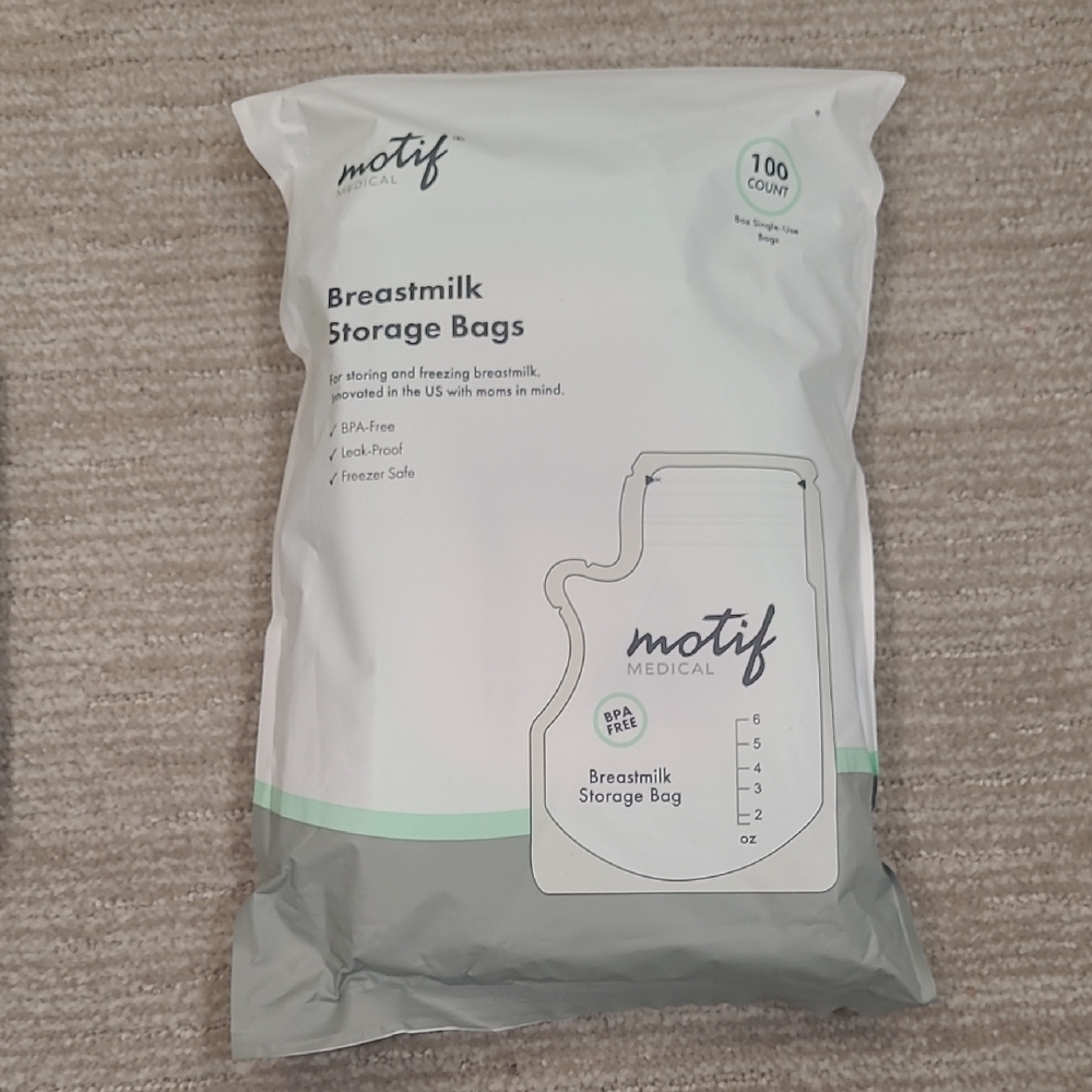 Motif Breastmilk Storage Bags